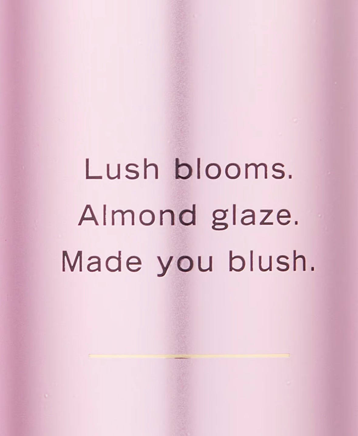 Victoria's Secret Velvet Petals Fragrance Mist - Carte Blanche